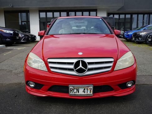 Used 2010 Mercedes-Benz C 300 Sedan image 3