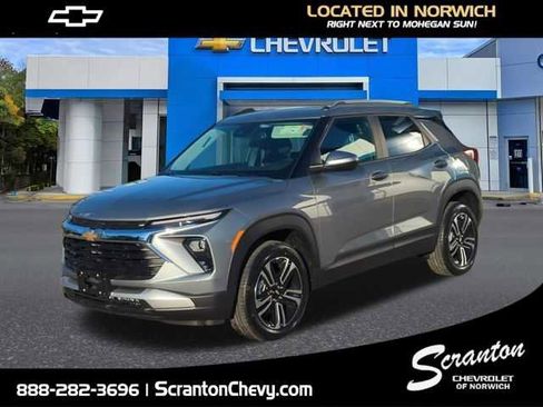 New 2026 Chevrolet TrailBlazer LT w/ Convenience Package image 1