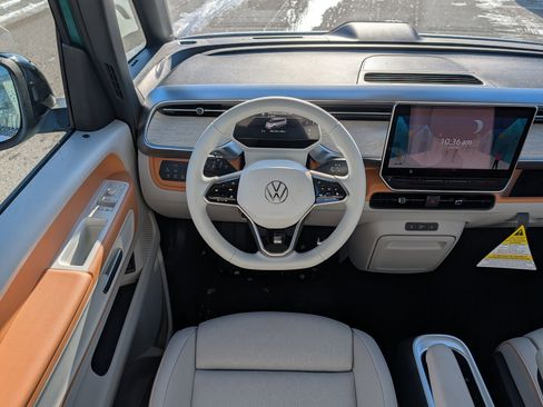 New 2025 Volkswagen ID. Buzz Pro S Plus image 9