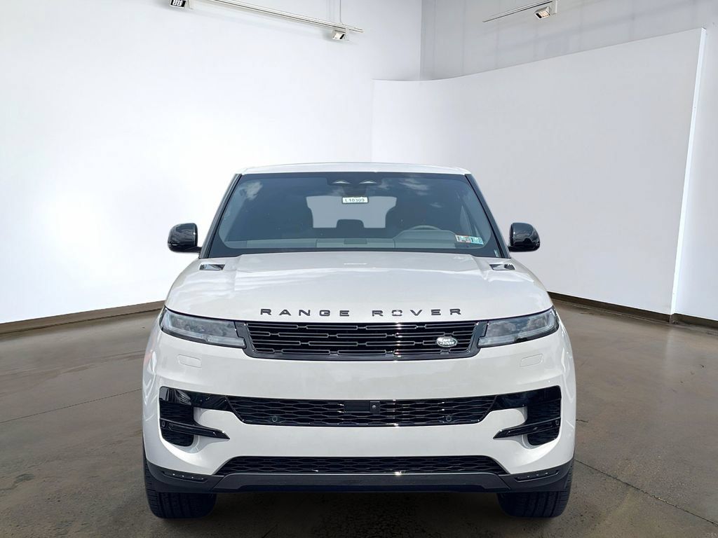 New 2026 Land Rover Range Rover Sport SE AWD/4WD image 2