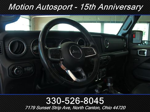 Used 2021 Jeep Wrangler Unlimited Sahara w/ Uconnect 4C Nav & Sound Group AWD/4WD image 18