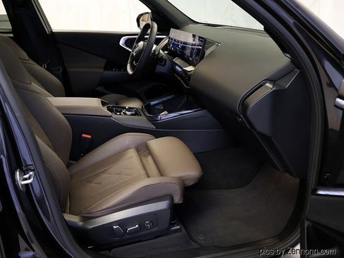 Certified 2025 BMW X3 xDrive30 AWD/4WD image 36