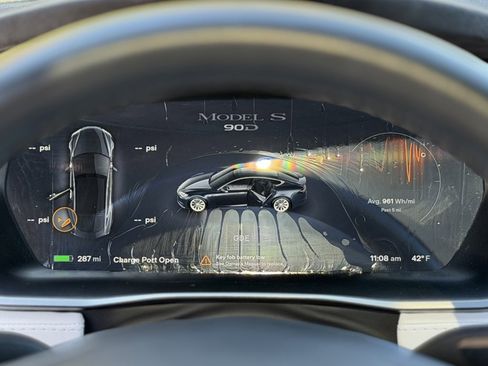 Used 2017 Tesla Model S 90D image 46