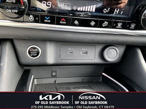 Used 2023 Nissan Rogue Platinum w/ Platinum Premium Package AWD/4WD image 16
