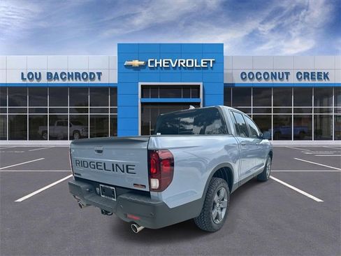 Used 2024 Honda Ridgeline TrailSport image 8