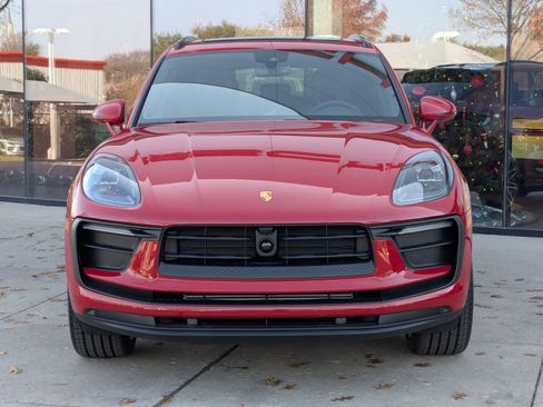 New 2026 Porsche Macan image 6