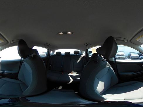 Used 2025 Kia K4 FWD image 42