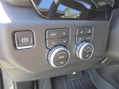 New 2026 GMC Sierra 1500 Elevation w/ Elevation Premium Package AWD/4WD image 8