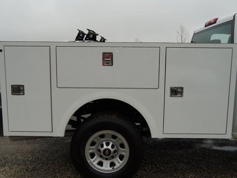 New 2025 Chevrolet Silverado 3500 W/T w/ Snow Plow Prep/Camper Package image 13