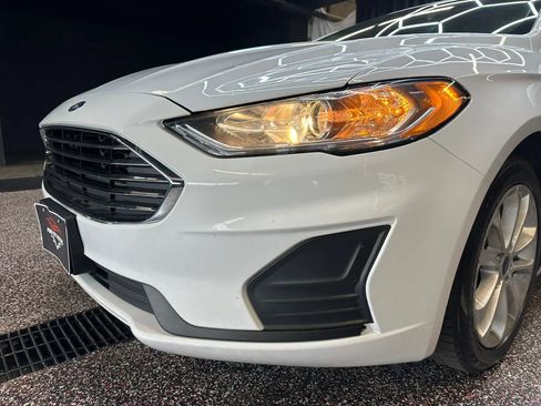 Used 2019 Ford Fusion SE FWD image 35