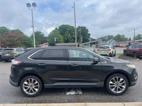 Used 2015 Ford Edge Titanium w/ Equipment Group 301A FWD image 3