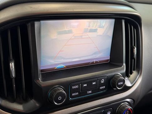 Used 2018 Chevrolet Colorado Z71 RWD image 20