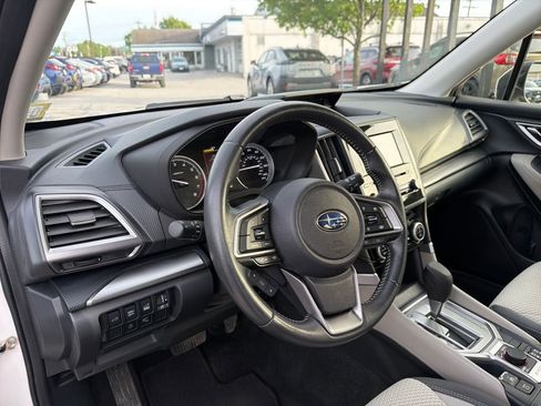Certified 2023 Subaru Forester Premium AWD/4WD image 18