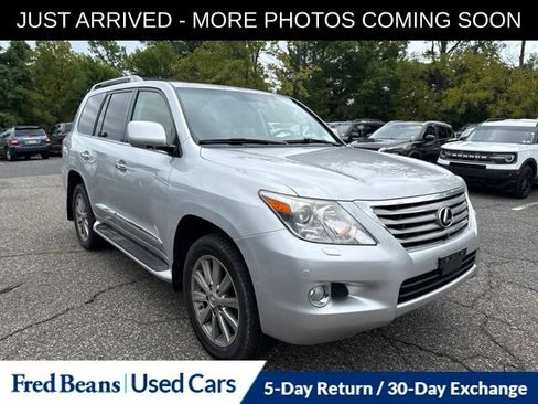 Used 2011 Lexus LX 570 4WD w/ Luxury Pkg image 1