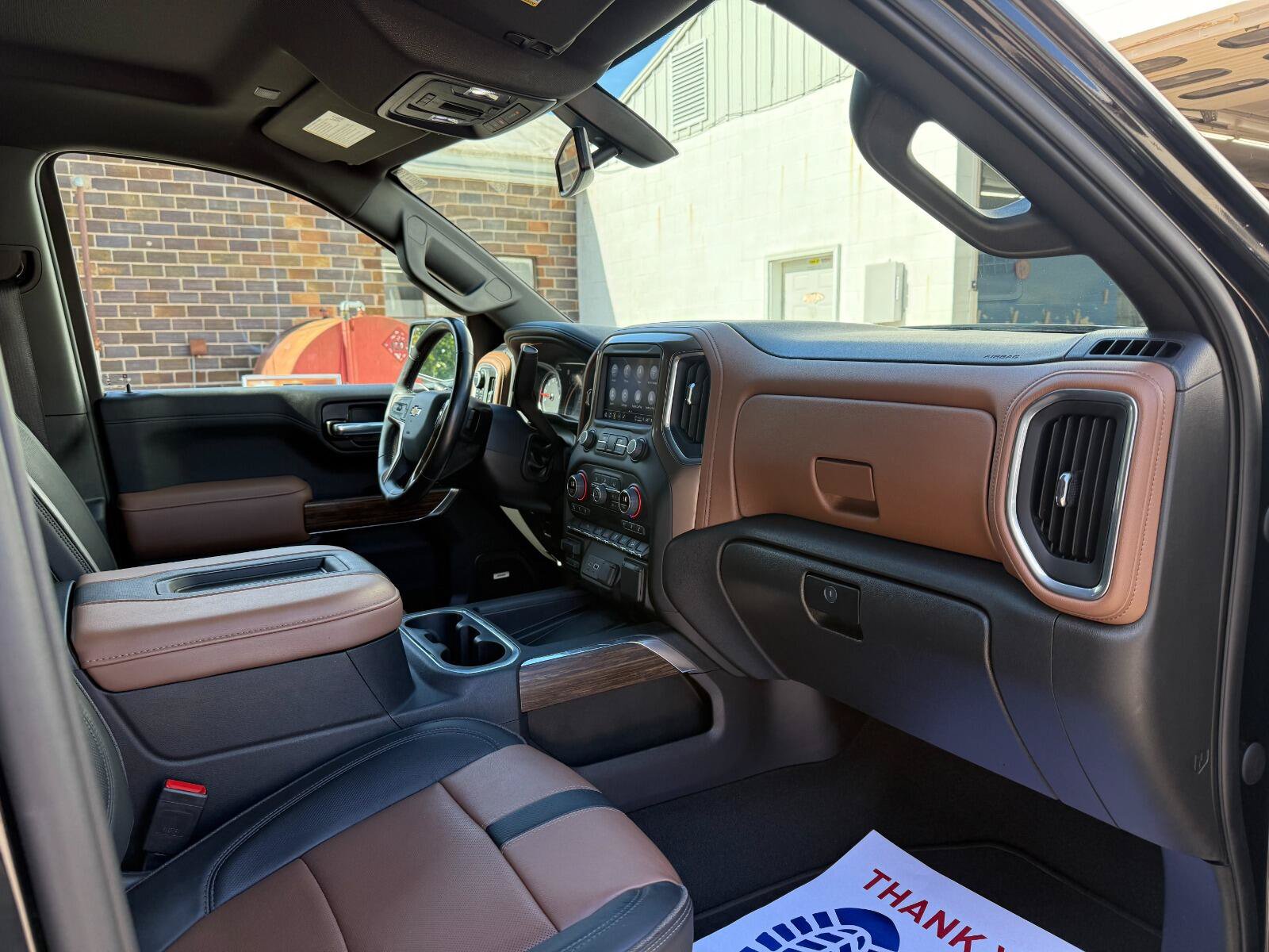 Used 2022 Chevrolet Silverado 1500 High Country w/ Z71 Off-Road Package AWD/4WD image 17