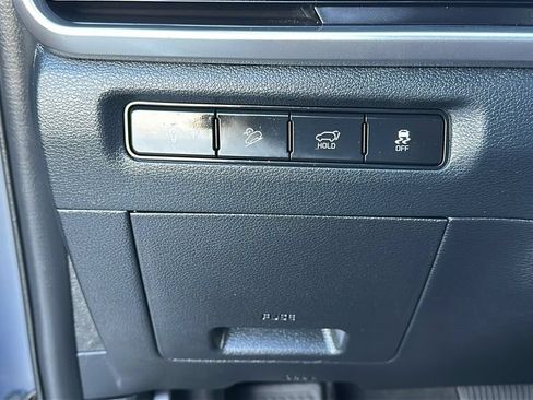 Used 2025 Kia Telluride S FWD image 22
