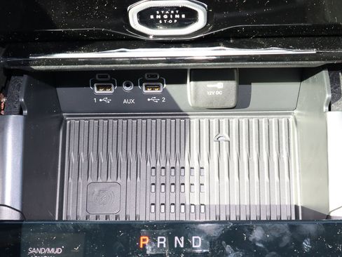 New 2026 Jeep Grand Cherokee Altitude AWD/4WD image 18
