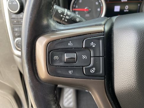 Used 2022 Chevrolet Silverado 1500 High Country AWD/4WD image 25