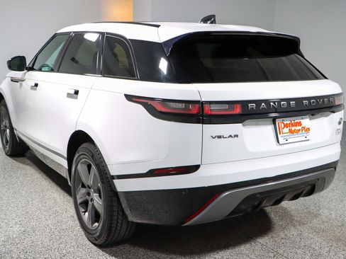 Used 2022 Land Rover Range Rover Velar R-Dynamic S image 9