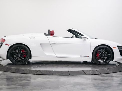 Used 2015 Audi R8 V8 image 10