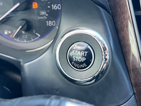 Used 2015 INFINITI Q50 Sport w/ Technology Package image 24