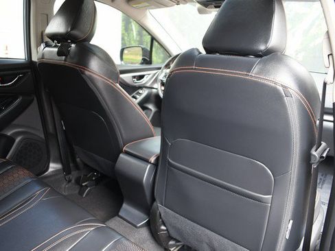 Used 2022 Subaru Crosstrek 2.5i Limited w/ Moonroof Package 2 AWD/4WD image 28