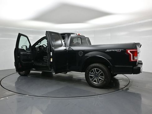Used 2016 Ford F150 XLT image 30