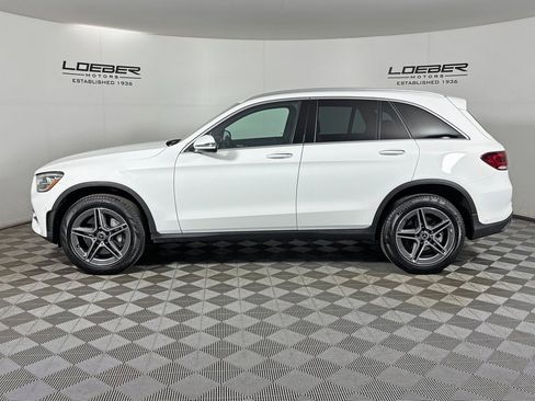 Certified 2022 Mercedes-Benz GLC 300 4MATIC image 2
