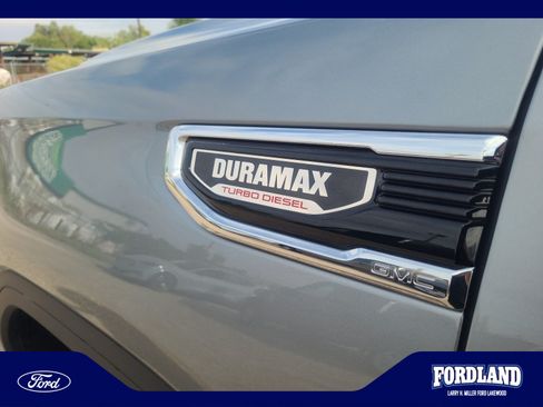 Used 2023 GMC Sierra 1500 SLT w/ SLT Premium Package AWD/4WD image 24