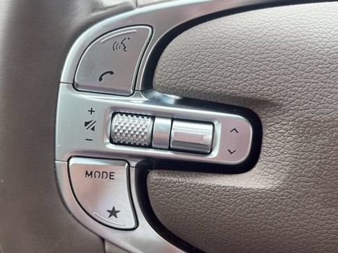 Used 2023 Genesis GV80 2.5T w/ Prestige Package AWD/4WD image 21