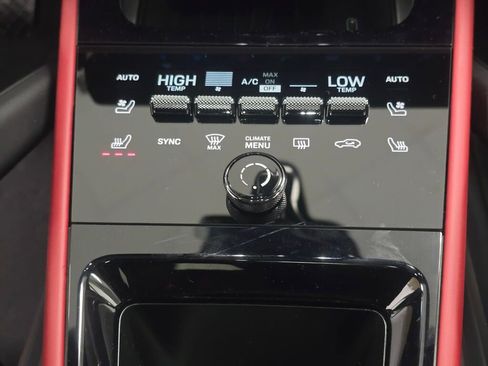 New 2026 Porsche Cayenne Coupe image 17