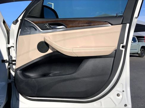 Used 2021 BMW X3 xDrive30i w/ Premium Package image 23