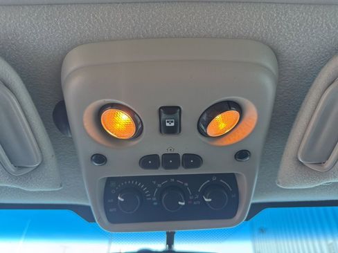 Used 2004 GMC Yukon XL Denali image 20