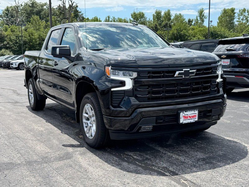 New 2026 Chevrolet Silverado 1500 RST w/ Safety Package AWD/4WD image 2