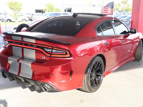 Used 2019 Dodge Charger Scat Pack w/ Dynamics Package RWD image 5