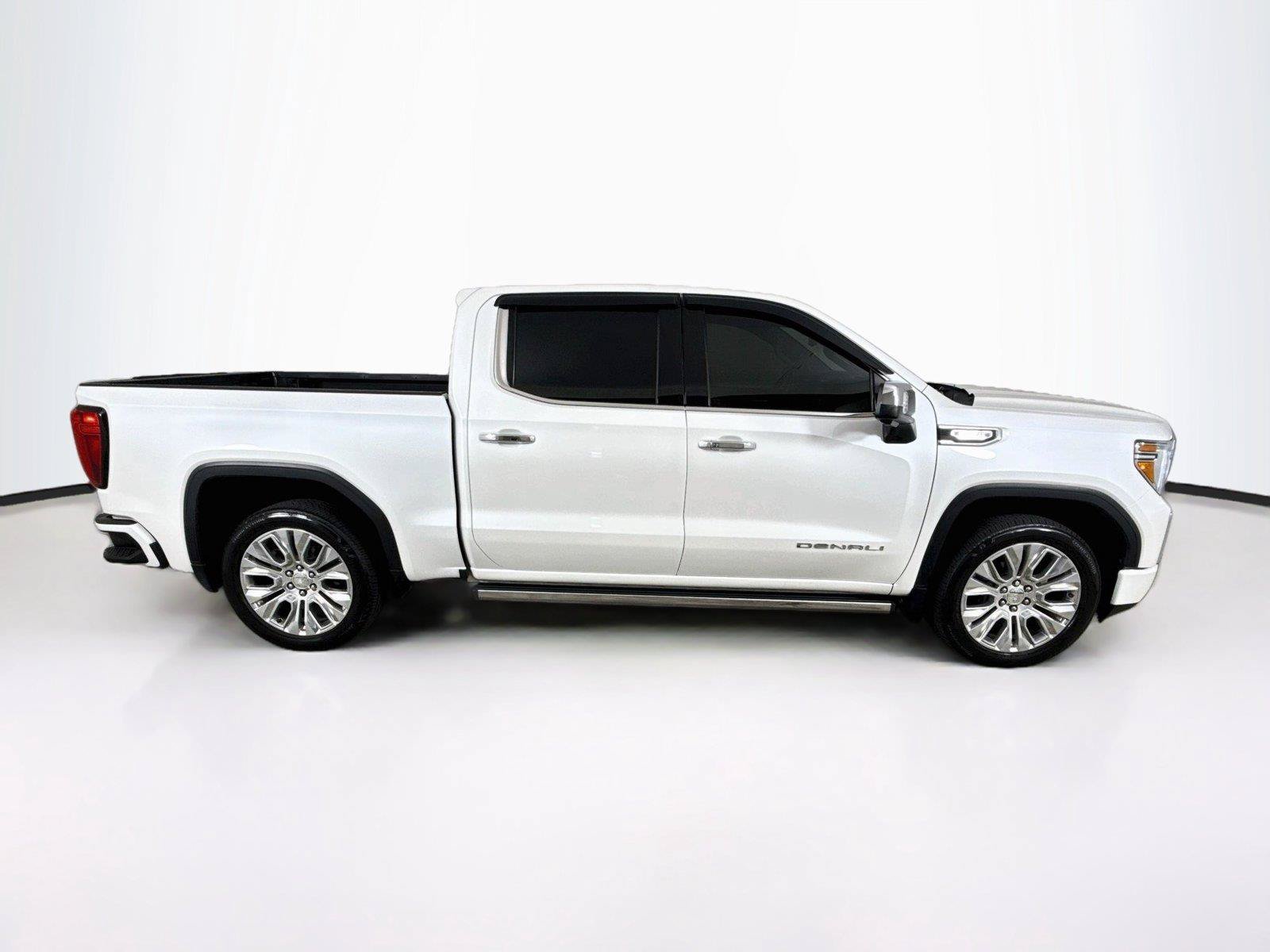 Used 2021 GMC Sierra 1500 Denali w/ Denali Ultimate Package AWD/4WD image 6