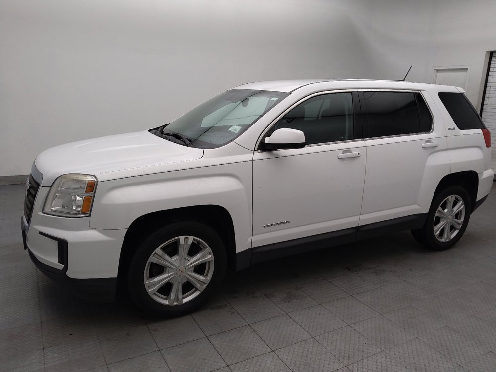 Used 2017 GMC Terrain SLE FWD image 2