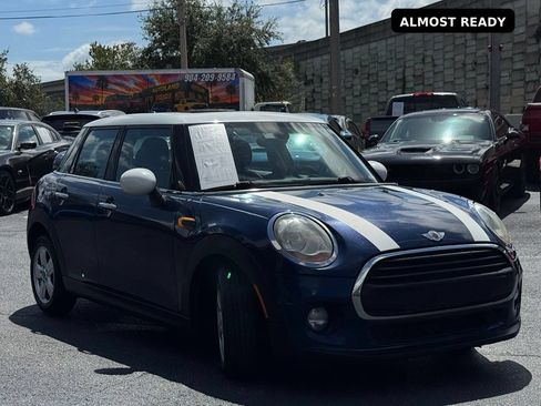 Used 2015 MINI Cooper 4-Door Hardtop FWD image 10