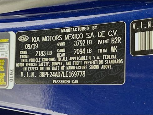 Used 2020 Kia Forte LXS image 30