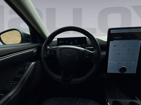 Used 2025 Ford Mustang Mach-E Select w/ Comfort Package Lite image 13