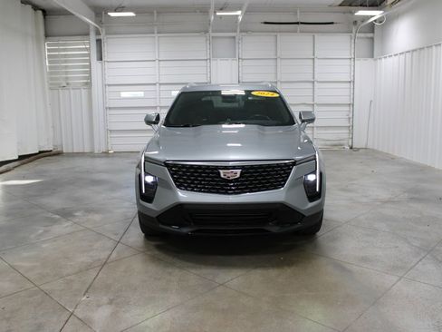 Used 2024 Cadillac XT4 Premium Luxury AWD/4WD image 3