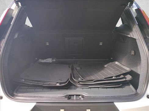 Used 2026 Volvo XC40 B5 Ultra w/ Protection Package Premier AWD/4WD image 6