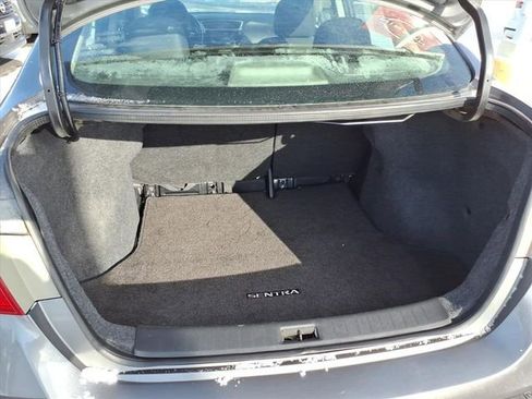 Used 2018 Nissan Sentra SV image 13