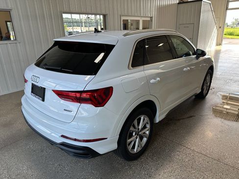 Used 2023 Audi Q3 2.0T Premium image 14