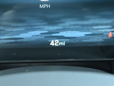 Used 2026 Chevrolet Equinox RS w/ Convenience Package III image 26