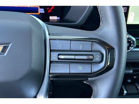 Used 2026 Chevrolet Colorado W/T w/ WT Custom Package RWD image 27
