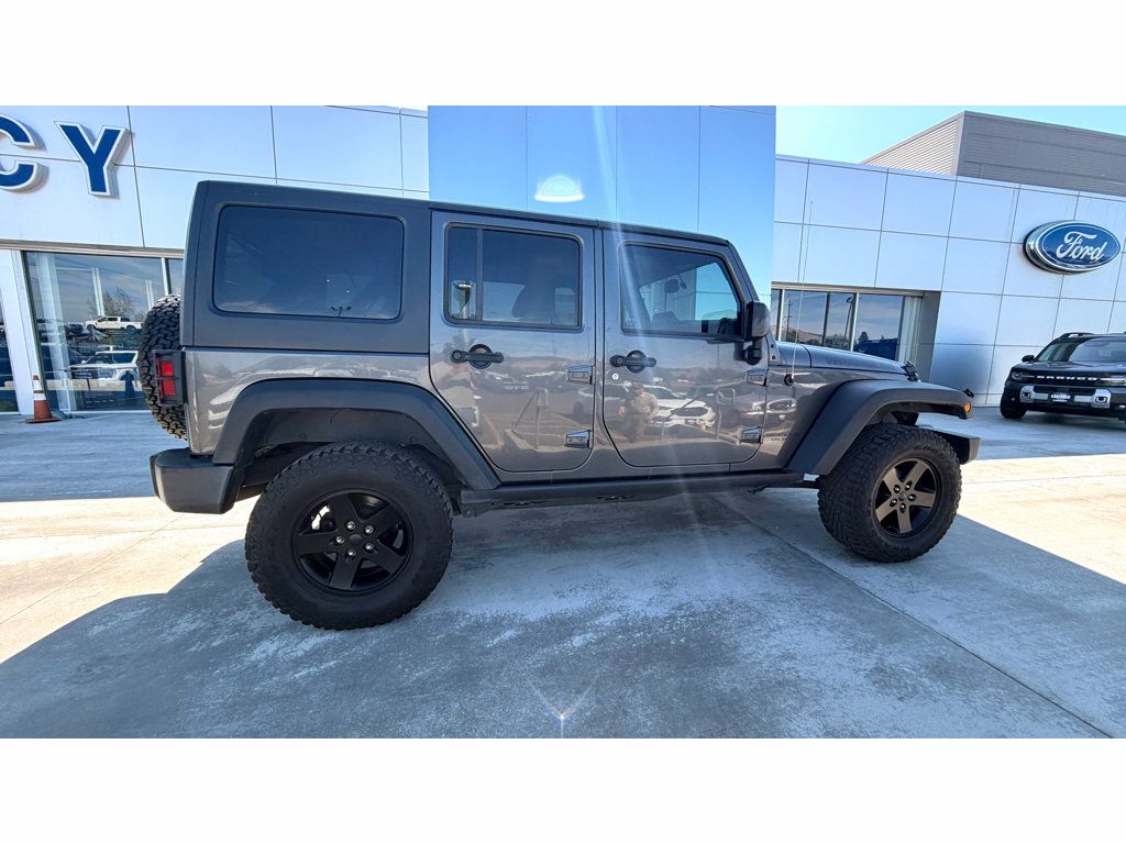 Used 2017 Jeep Wrangler Unlimited Sport AWD/4WD image 6