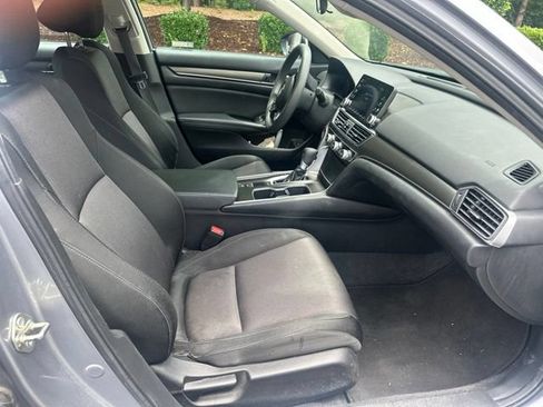 Used 2020 Honda Accord LX image 11