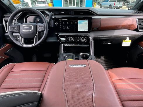 New 2026 GMC Sierra 2500 Denali Ultimate AWD/4WD image 5