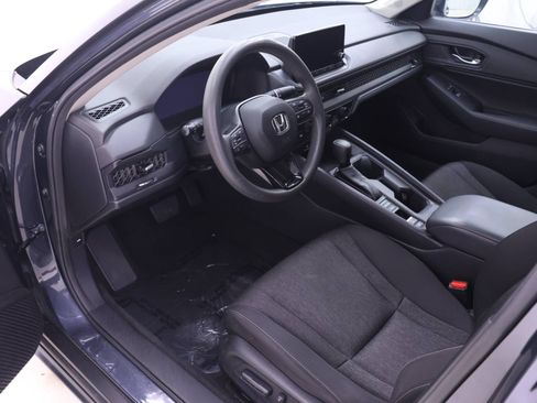 Certified 2023 Honda Accord EX image 3